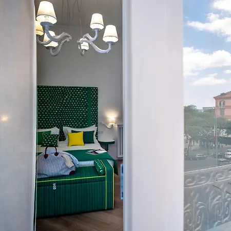 Sea View Luxury Apartment *
